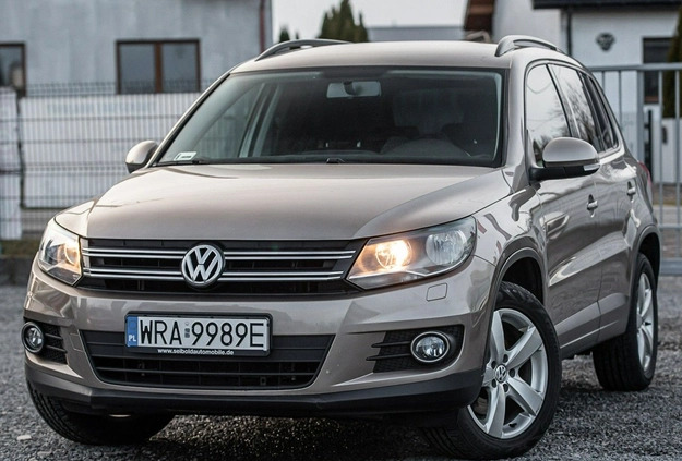 Volkswagen Tiguan cena 53700 przebieg: 299000, rok produkcji 2014 z Wojkowice małe 497
